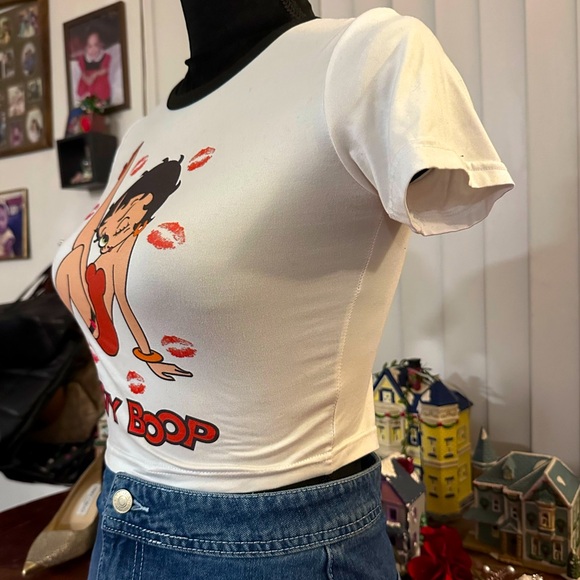 Size Small Betty Boop Crop top. Like New* - Picture 2 of 6